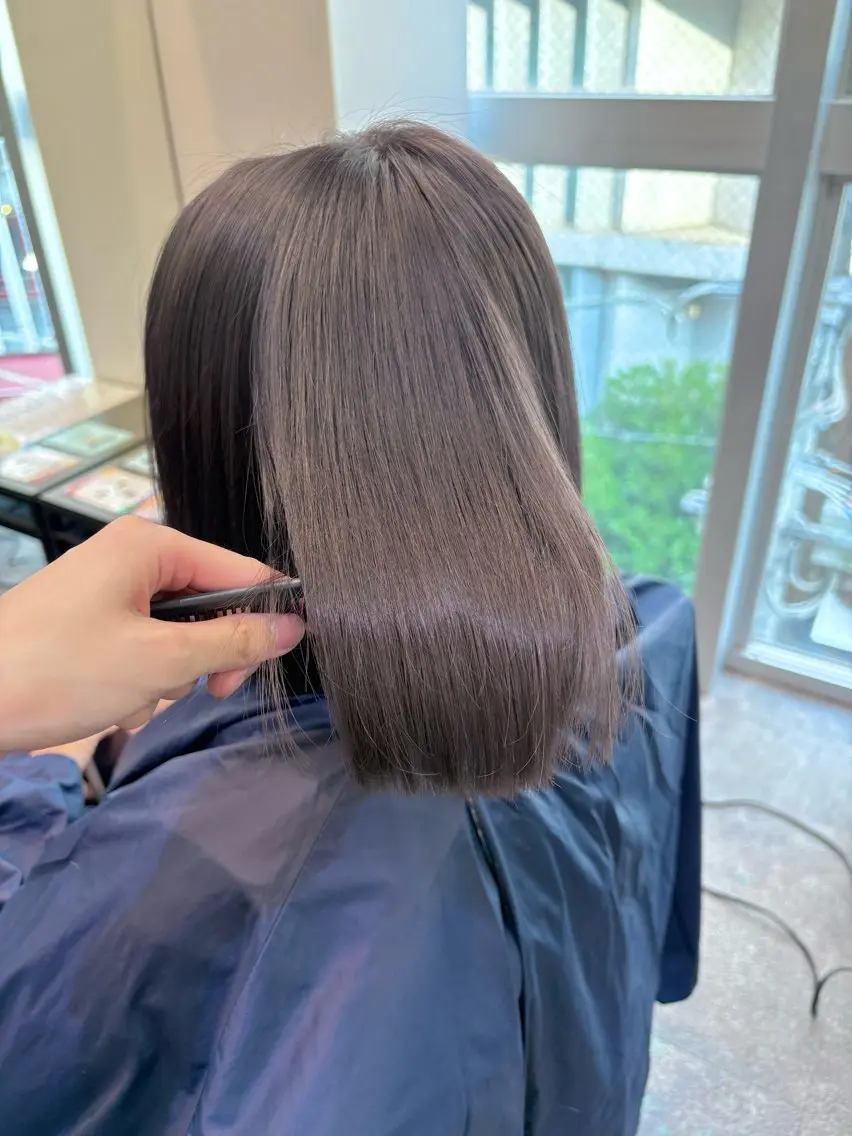ミディアム カット ヘアカラー ダブルカラー🦖 /髪質改善⚡️しおりのヘアスタイル