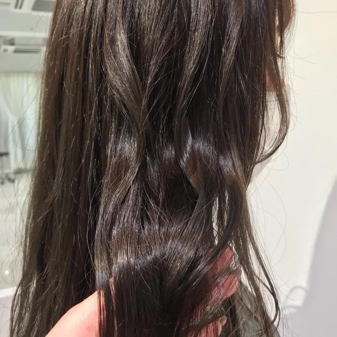 ロング カラー ブリーチ 透明感カラー グレージュ ブリーチなしカラー カット ヘアカラー 【暖色カラー特化】 中山由梨のヘアスタイル