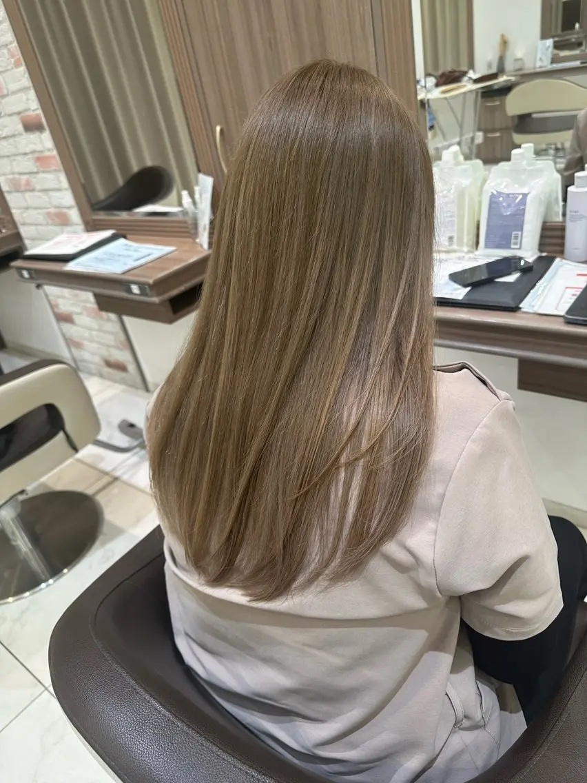 ロング カラー ブリーチ🎨デザイン カラー/れいじ🩶のヘアスタイル