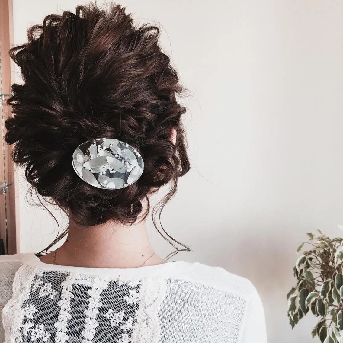 ミディアム セミロング ヘアアレンジ ゴトウ ノブヒトのヘアスタイル