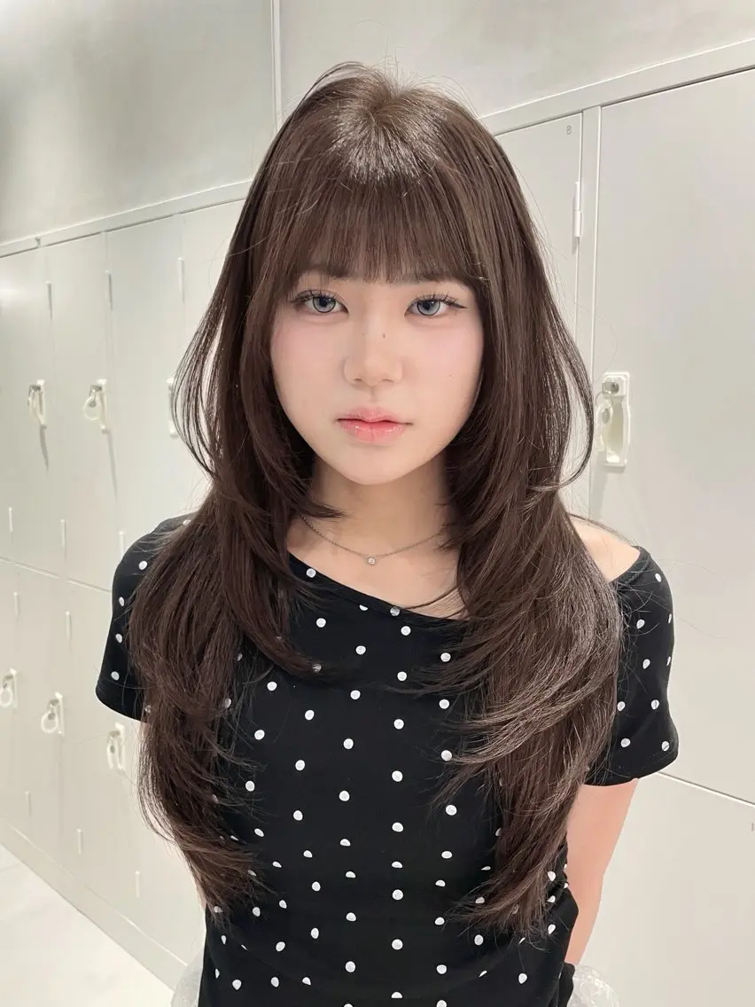 ロング カラー ヘアアレンジ アッシュ ベージュカラー ダブルカラー レイヤーカット カット ヘアカラー トリートメント 🎀透明感カラー 韓国ヘア🎀mahoのヘアスタイル