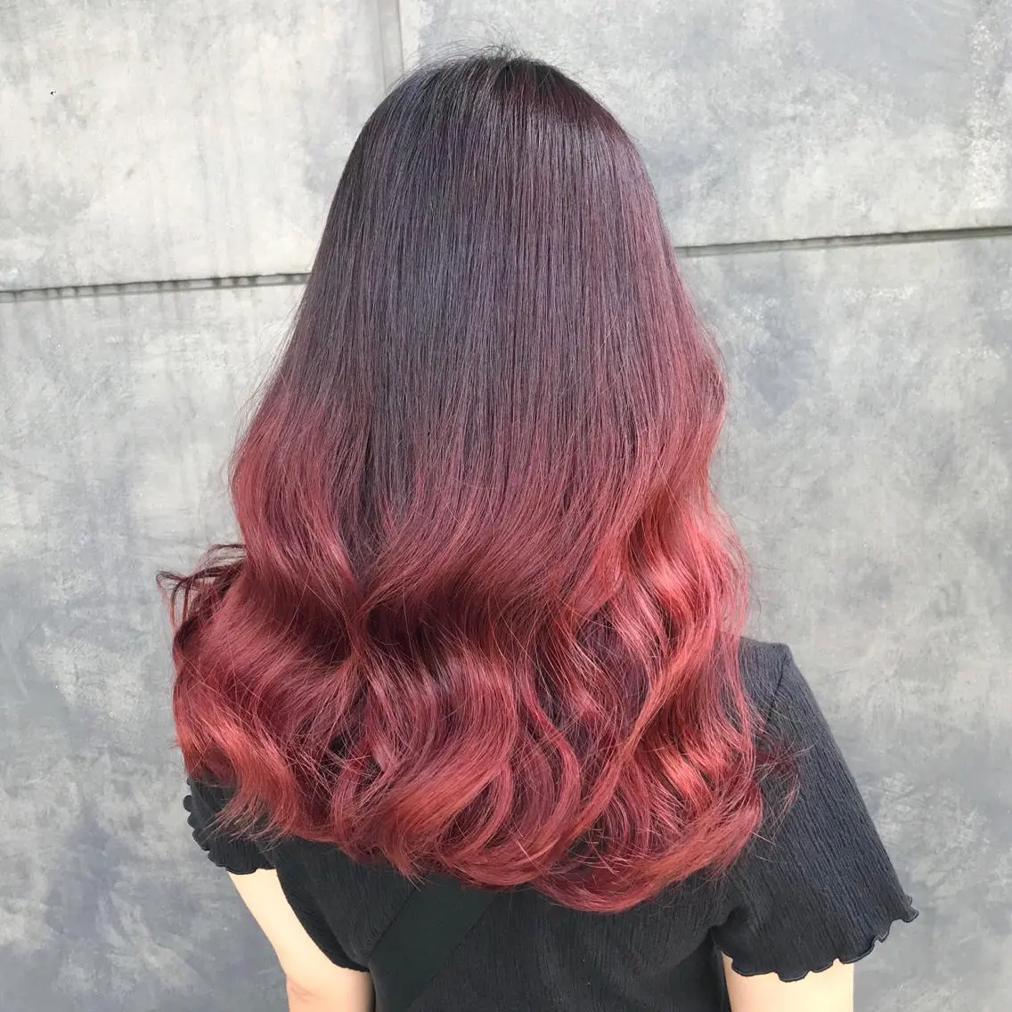 ロング カラー ブリーチ グラデーションカラー ピンクカラー ヨシンモリ ムルギョル巻き K-POP好き美容師 🇰🇷Kai.Yのヘアスタイル