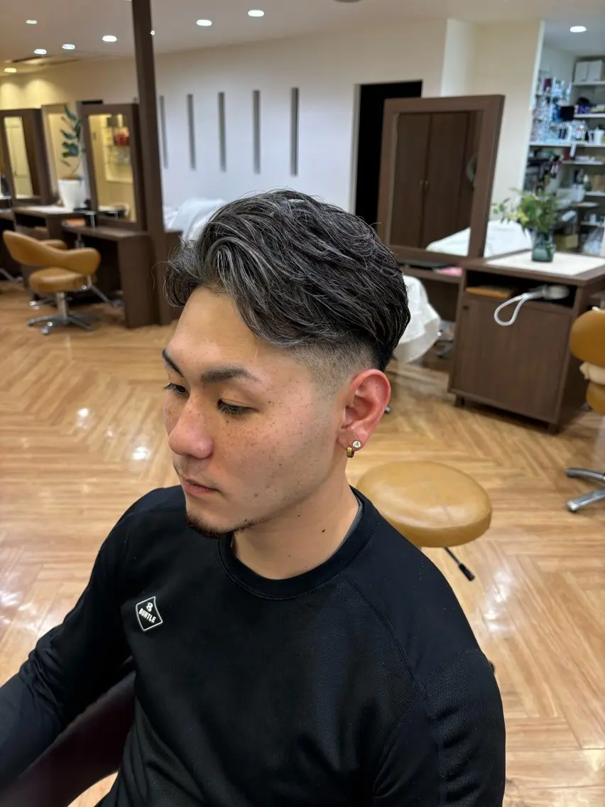 メンズ限定カット➕ハイライトの写真