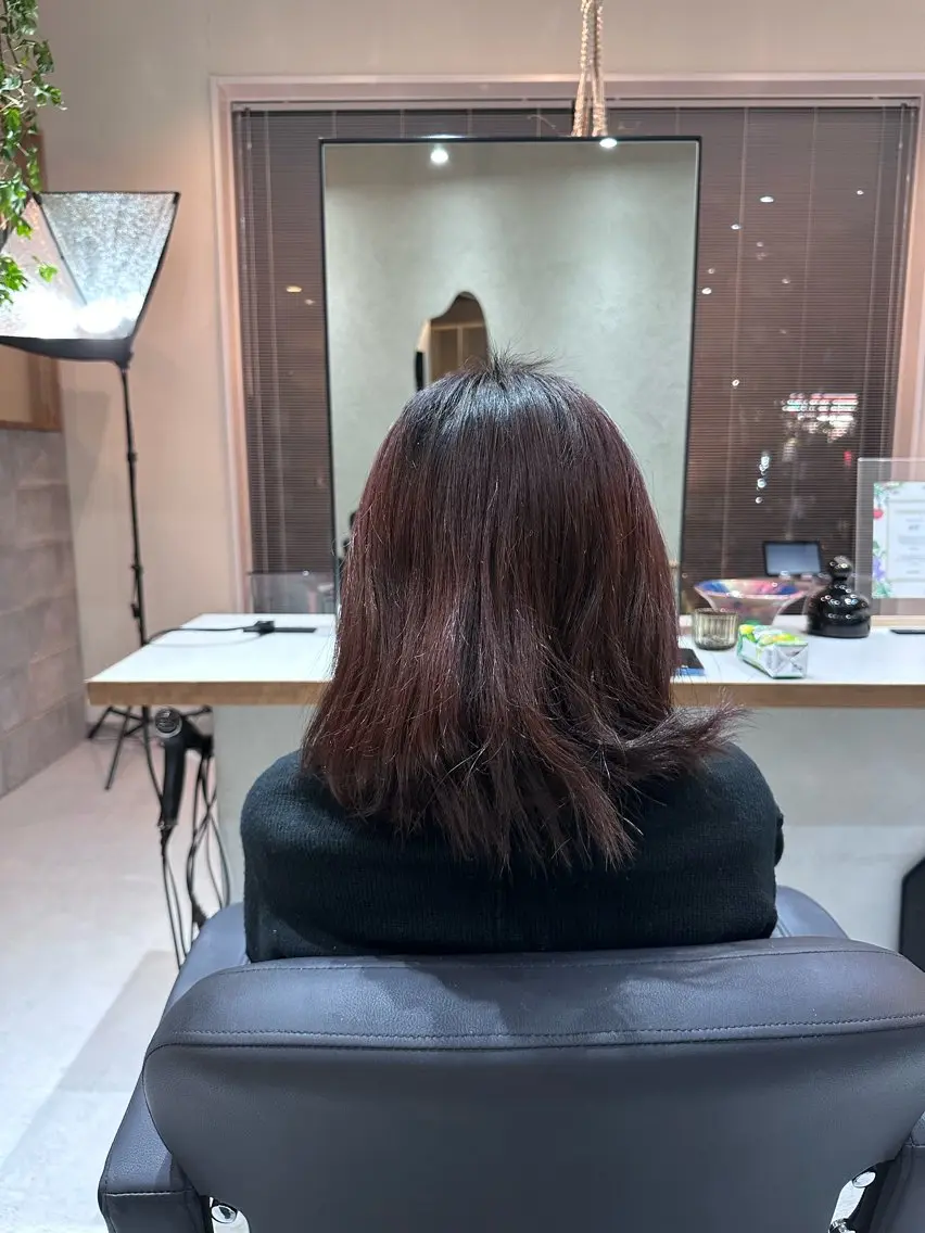 ミディアム Shiro RENのヘアスタイル