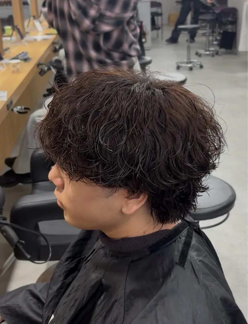 ショート パーマ メンズ メンズパーマ 波巻きパーマ カット パーマ 🩵韓国スタイル特化 🩵yuuのヘアスタイル