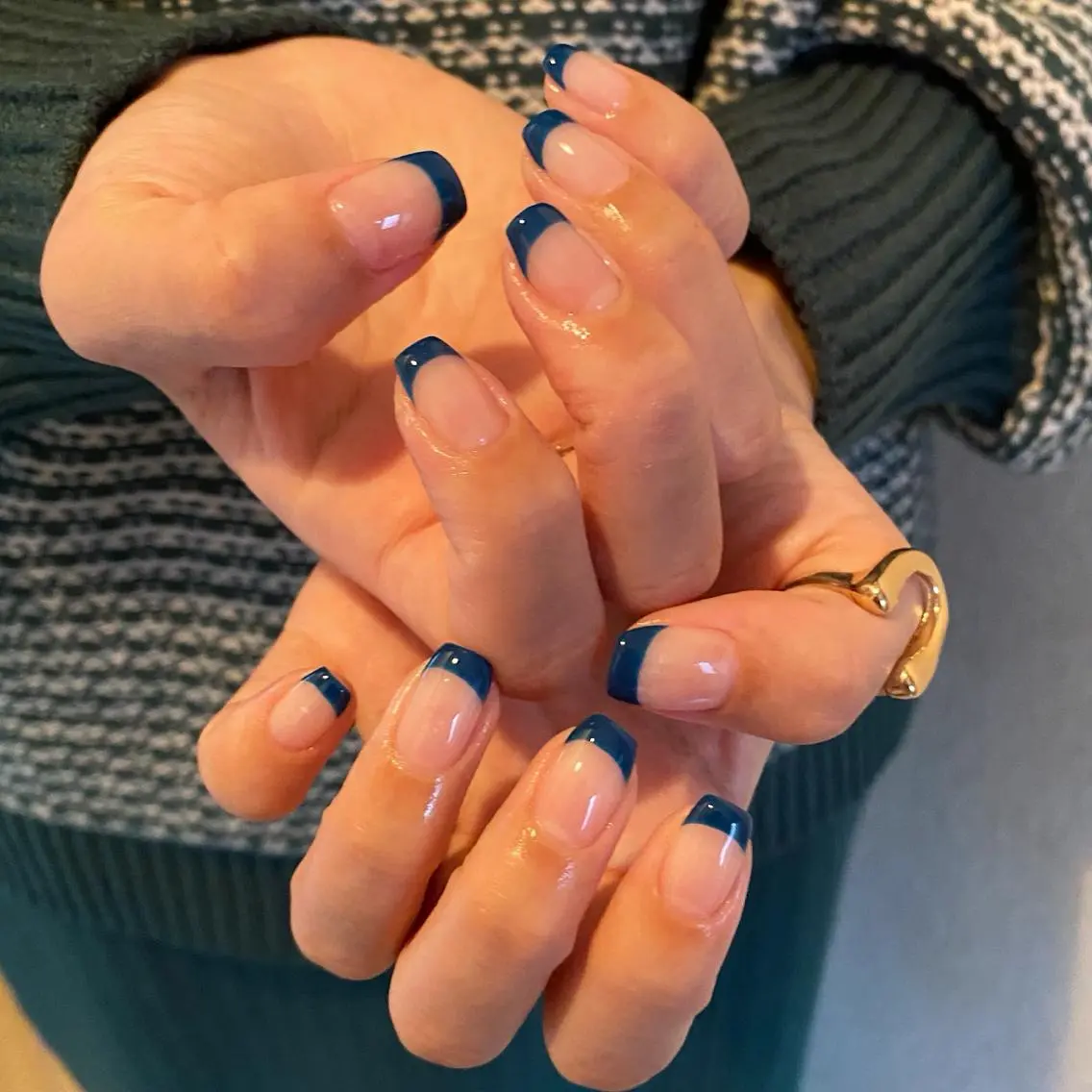 ネイル ブルー フレンチネイル lcoco nailのネイルデザイン