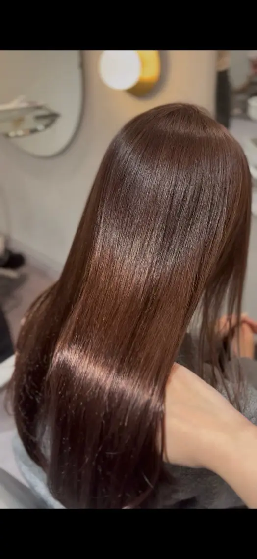 ミディアム カット ヘアカラー トリートメント 美髪✨艶髪✨髪質改善 カラー特化❣️二宮遥のヘアスタイル