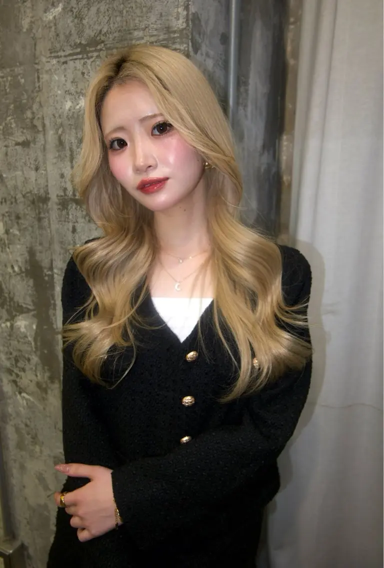 セミロング ヘアカラー 福岡美容室ハイトーン koudaiのヘアスタイル