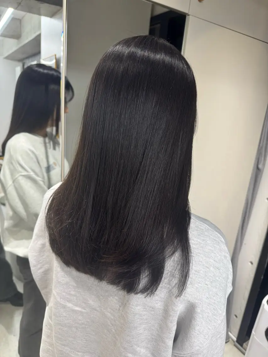 ‎🩶ミディアムorロングカット+3stepトリートメント‎🩶の写真