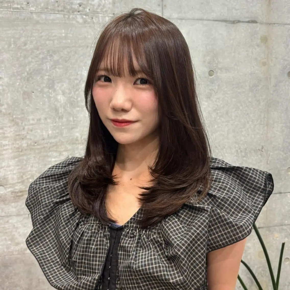 ミディアム 艶髪カラー・縮毛矯正 ・レイヤーAsunaのヘアスタイル