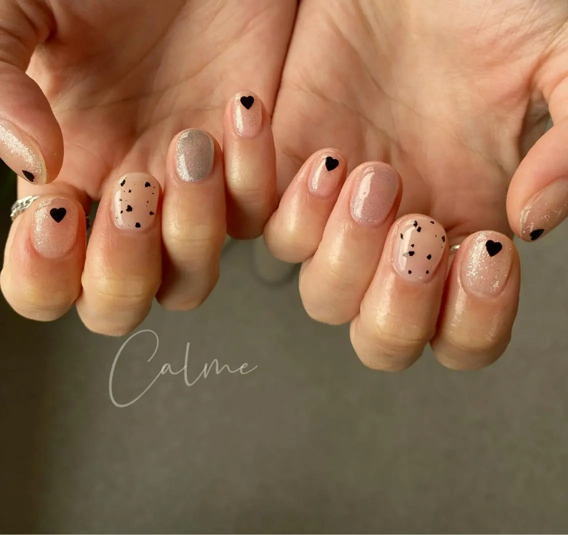 ショート カラー ネイル Nailsalon Calmeのネイルデザイン