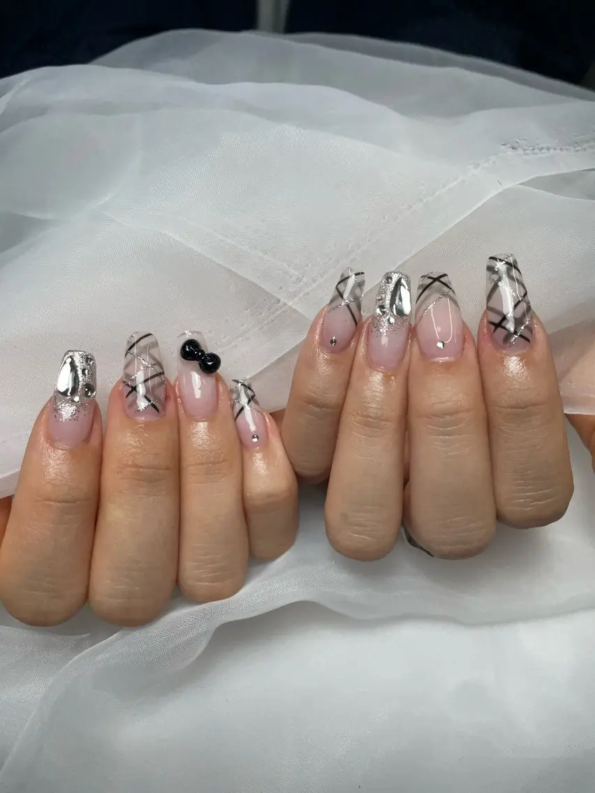 ネイル アートネイル 長さ出し ガーリー 韓国ネイル 持ち込み Rin Nail 新大久保店のネイルデザイン