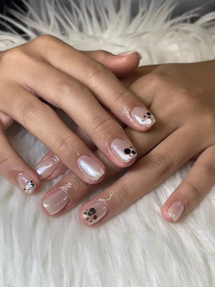 カラー ハンドネイル NiJi Nailsのネイルデザイン