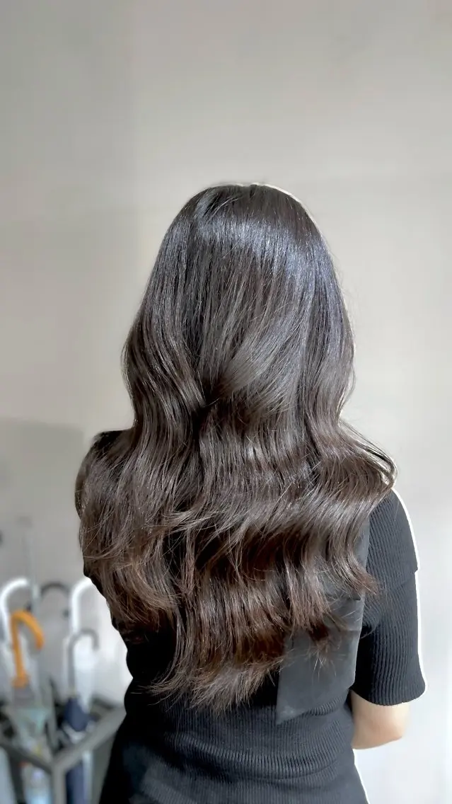 ロング カット ヘアカラー トリートメント レイヤー／Wカラー ／マッキーのヘアスタイル