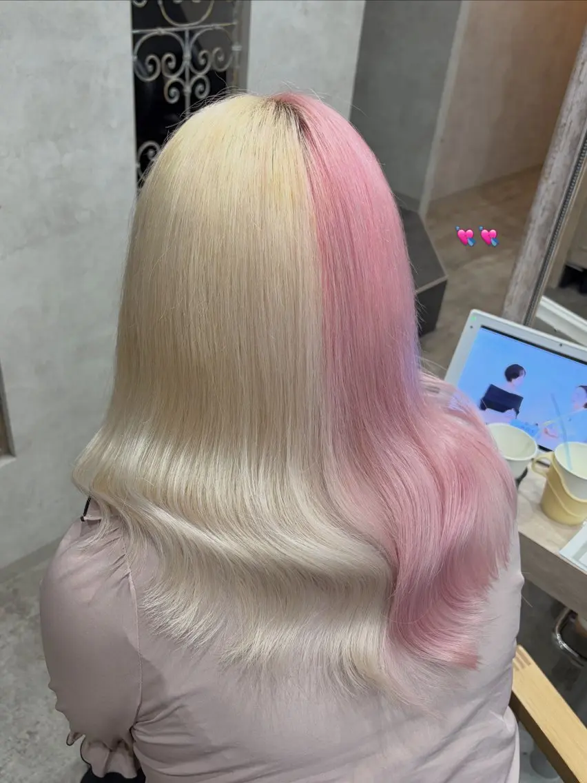 ミディアム ブリーチカラー🐭♡ moeのヘアスタイル