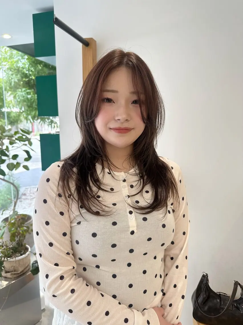 セミロング カラー ブラウンカラー ハッシュカット カット ヘアカラー トリートメント ハイトーン/透け感 カラー🎀真香のヘアスタイル
