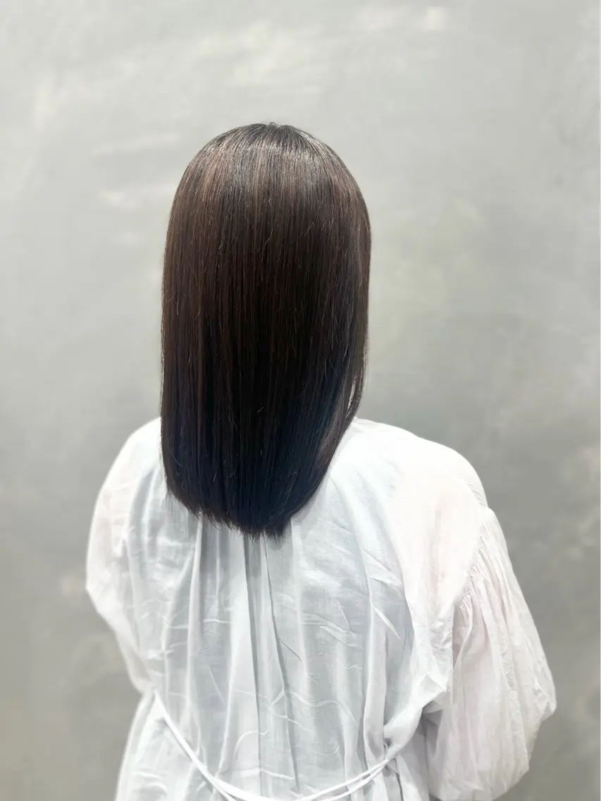 セミロング 縮毛矯正 トリートメント 🦋似合わせ研究所 ｜ ᴍɪsᴀᴛᴏのヘアスタイル