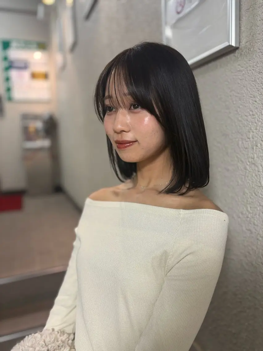 ミディアム カラー ヘアカラー 透明感カラー 🧚‍♂️さえのヘアスタイル