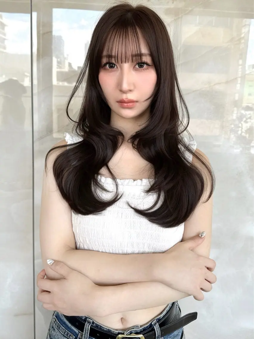 ミディアム カラー カット ヘアカラー トリートメント 木屋元一/縮毛矯正 /前髪/レイヤーのヘアスタイル