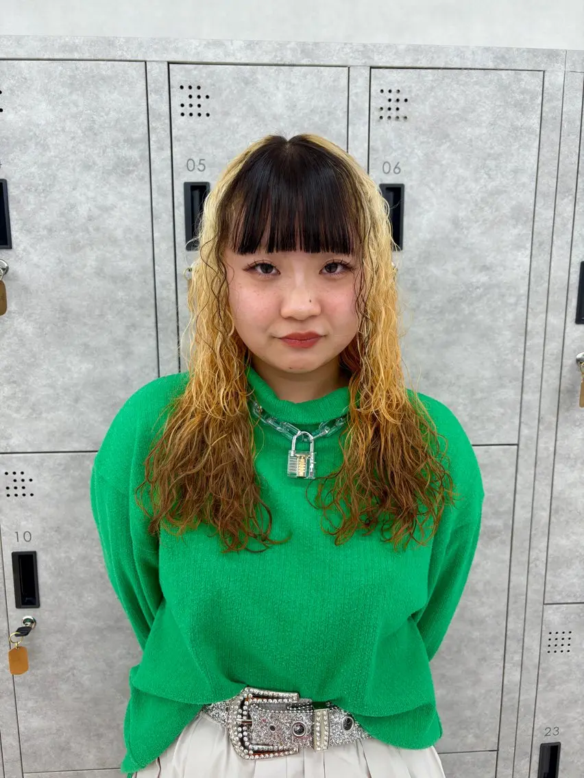 ロング パーマ ブリーチパーマ 🎀Rumiのヘアスタイル
