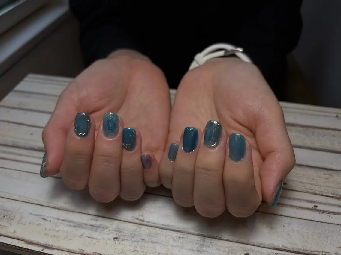 お任せシンプルニュアンスネイル(オフあり)の写真