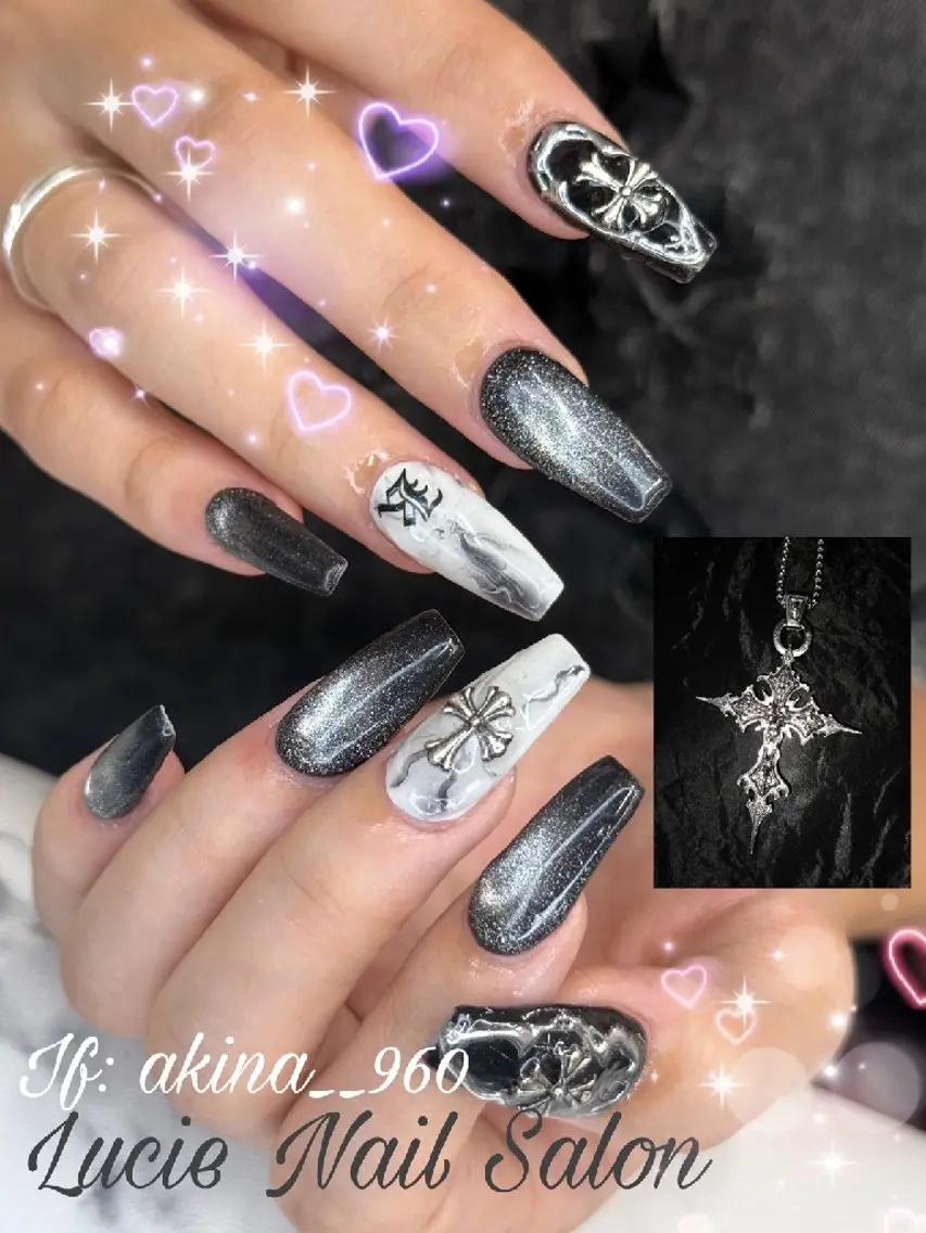 ネイル 氷ネイル・うるうるネイル マットネイル ニュアンスネイル リボン 夏ネイル ハンドネイル rina nailのネイルデザイン