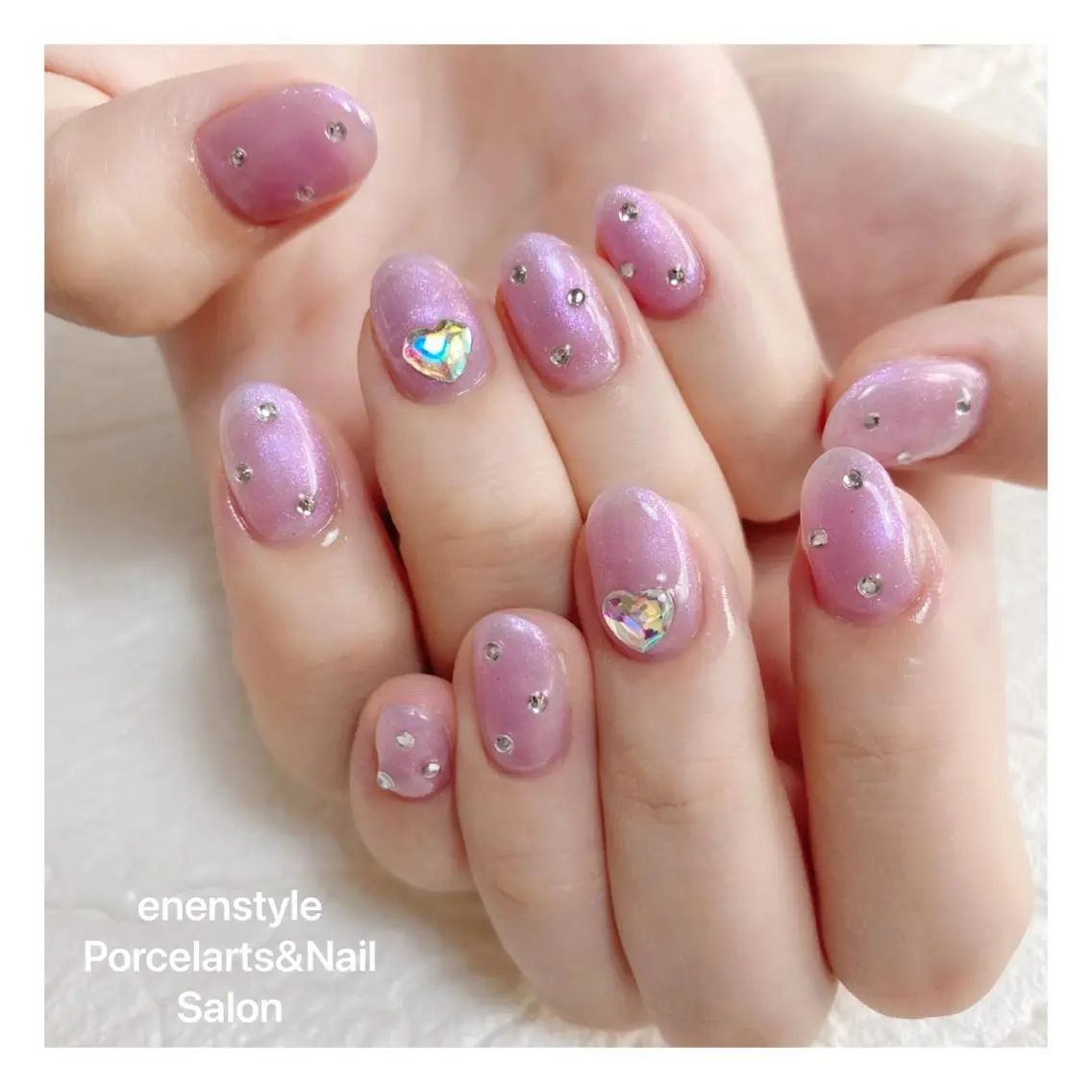 ミディアム ネイル 🐾enen style 🐾のネイルデザイン