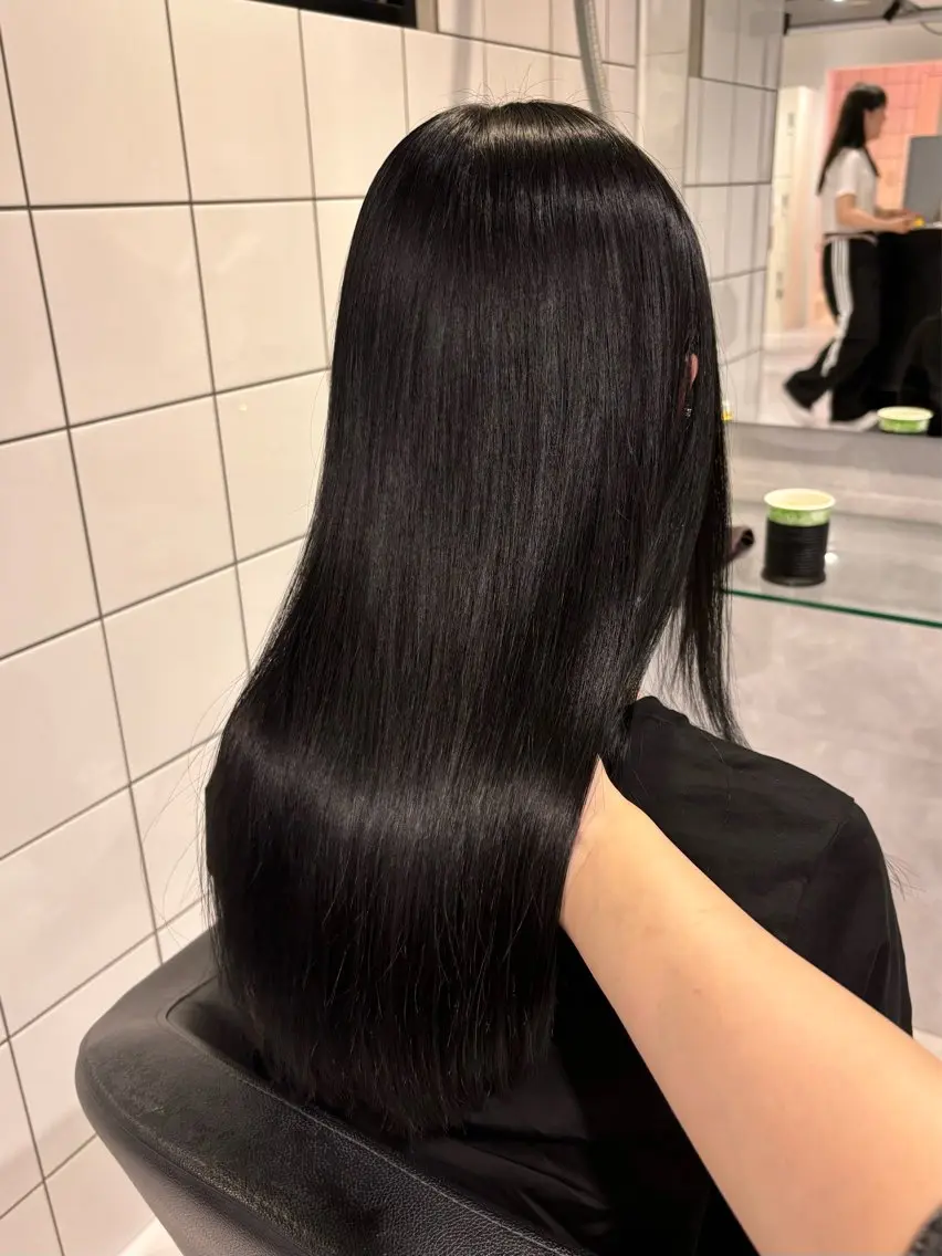 ロング カラー カット ヘアカラー トリートメント ヘッドスパ ヘアセット 表参道♡暗髪♡ 艶カラー♡アユミのヘアスタイル