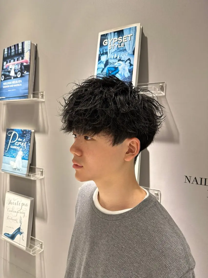 カット+波巻きパーマ+3stepトリートメントの写真