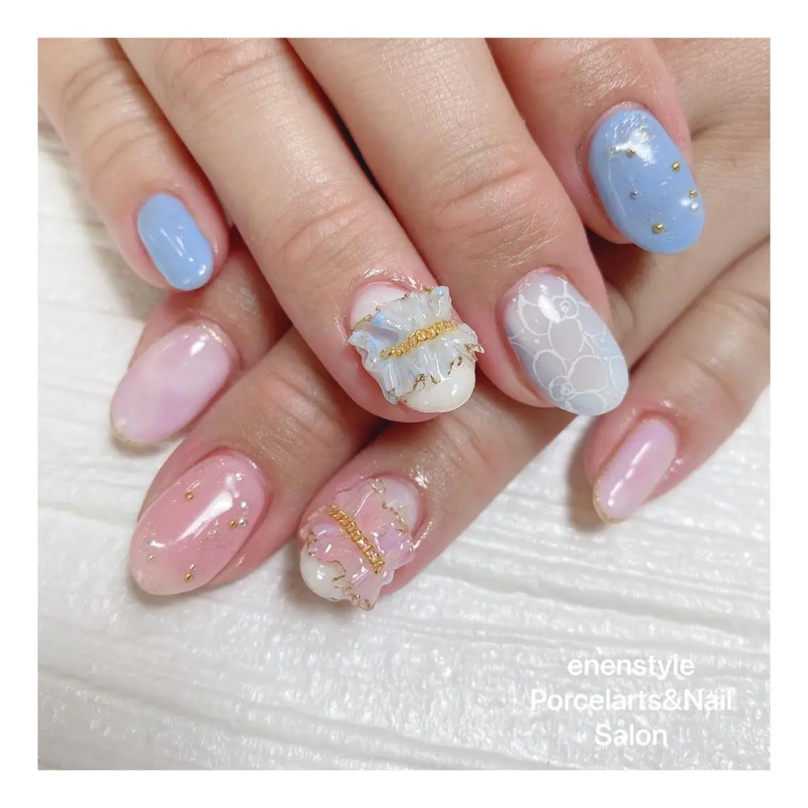 ミディアム ネイル ハンドネイル 🐾enen style 🐾のネイルデザイン