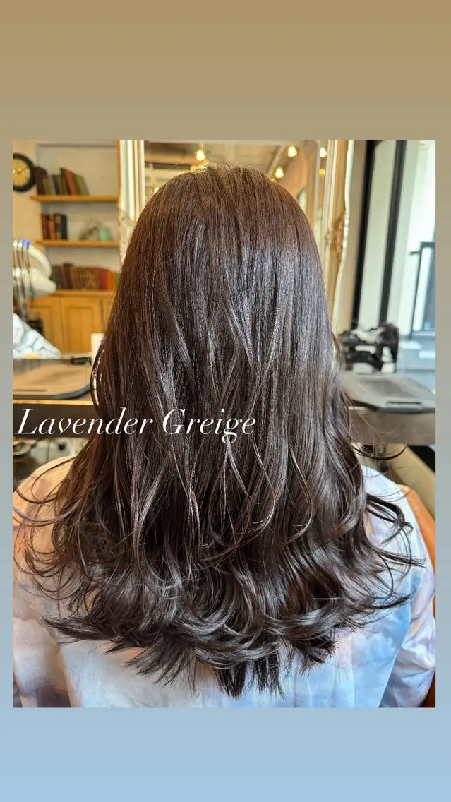 ロング カラー ブリーチ 透明感カラー グレージュ ブリーチなしカラー カット ヘアカラー トリートメント ハイライト/インナー /ブリーチ/レイヤーのヘアスタイル