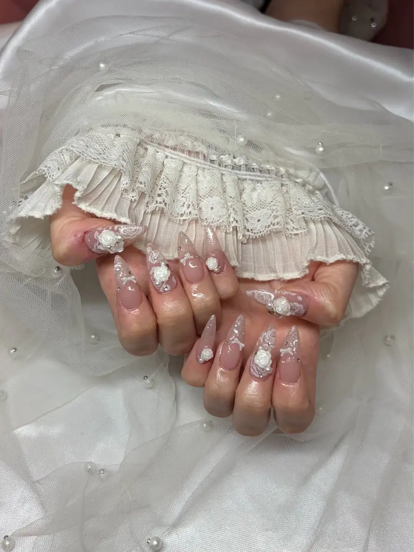 ネイル ハンドネイル sissy moeのネイルデザイン