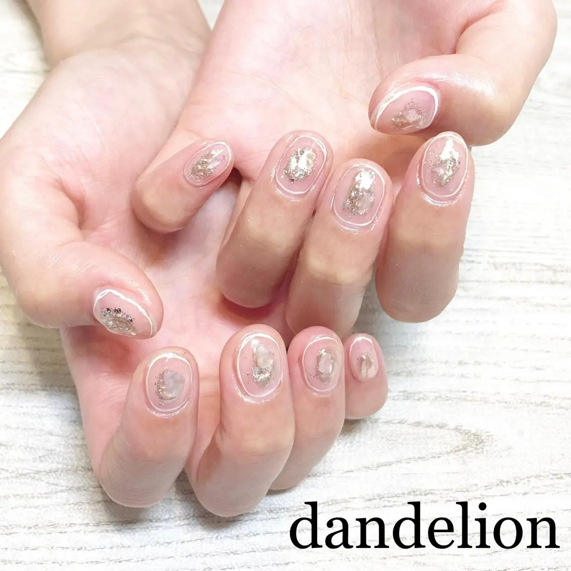 ネイル ハンドネイル ハンドケア dandelion ダンデライオンのネイルデザイン
