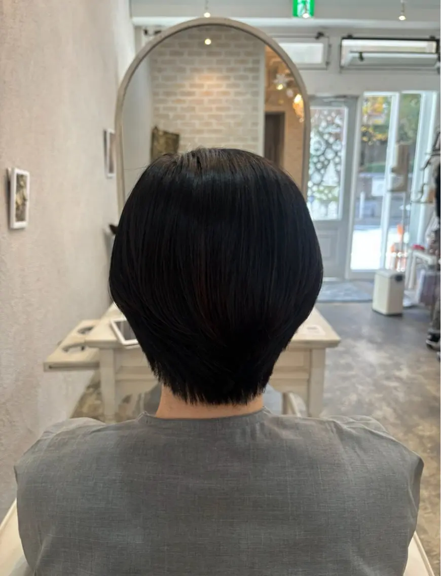 ショート 山﨑彩乃 🫧 髪質改善✨️のヘアスタイル