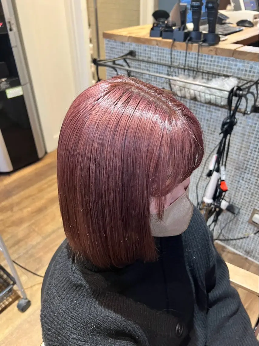 🌈ブリーチ➕透明感クオルシアカラー☁️➕似合わせカット✂︎の写真