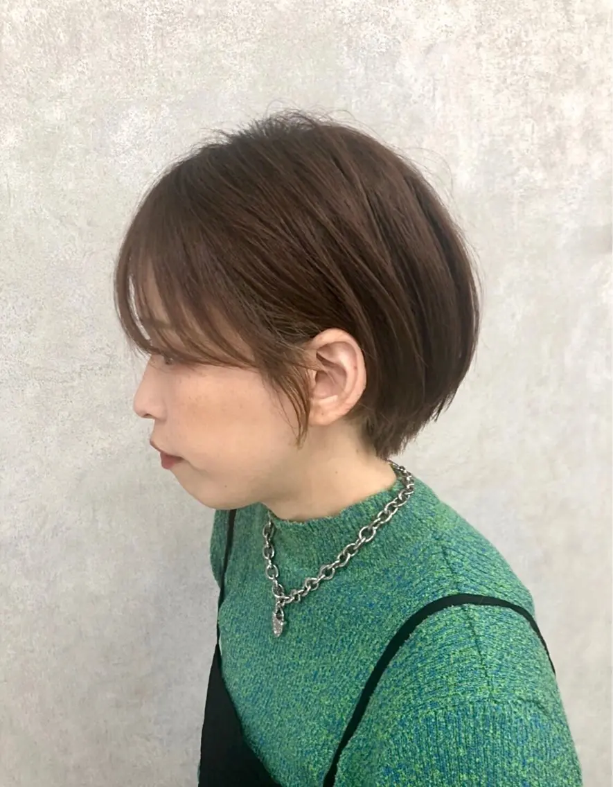 ショート カラー ベージュカラー ショコラベージュ ショートヘア カット ヘアカラー ショート、韓国メンズ ヘアのかつらぎのヘアスタイル