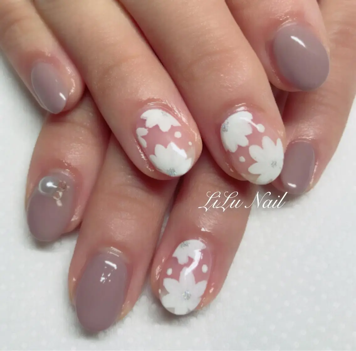 ネイル フラワーネイル モチの良さ◉ フィルインネイル♡のネイルデザイン