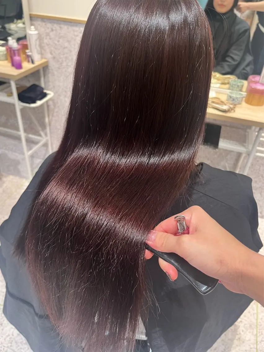 ロング カラー ブリーチ ブラウンカラー ダブルカラー イヤリングカラー ハイトーンカラー 髪質改善&艶カラー/ ほんだあみ (♡)のヘアスタイル