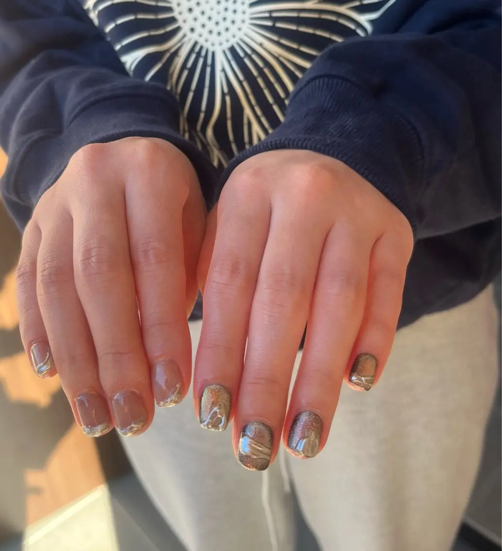 ショート 2DY NAIL SALONのネイルデザイン