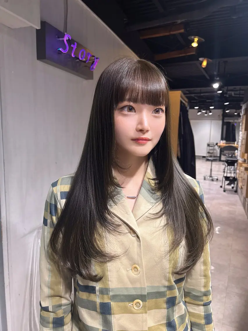 ロング 韓国風カラー 姫カット 韓国風ヘア レイヤーカット ワンホンレイヤー MEI🎀レイヤー 🎀韓国styleのヘアスタイル