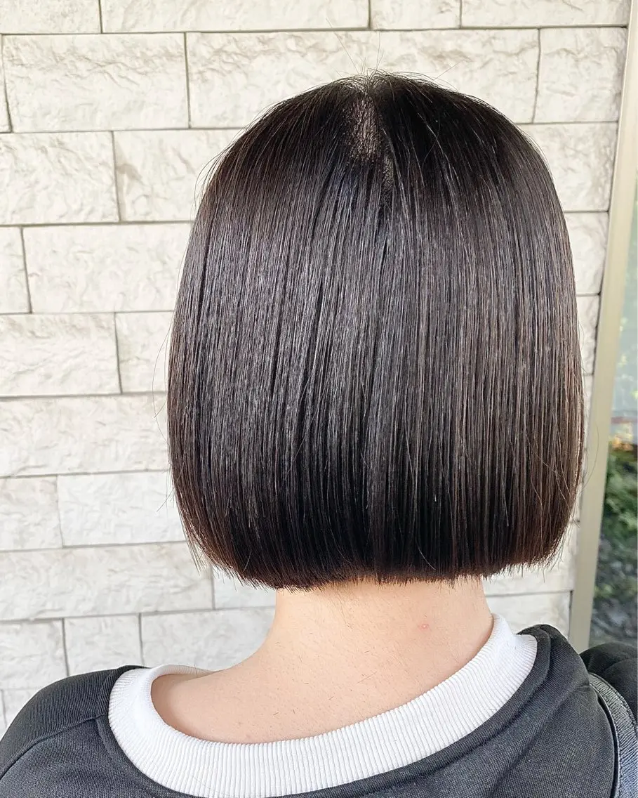 ショート ボブ 髪質改善 カット 縮毛矯正 トリートメント 菅野 奏のヘアスタイル
