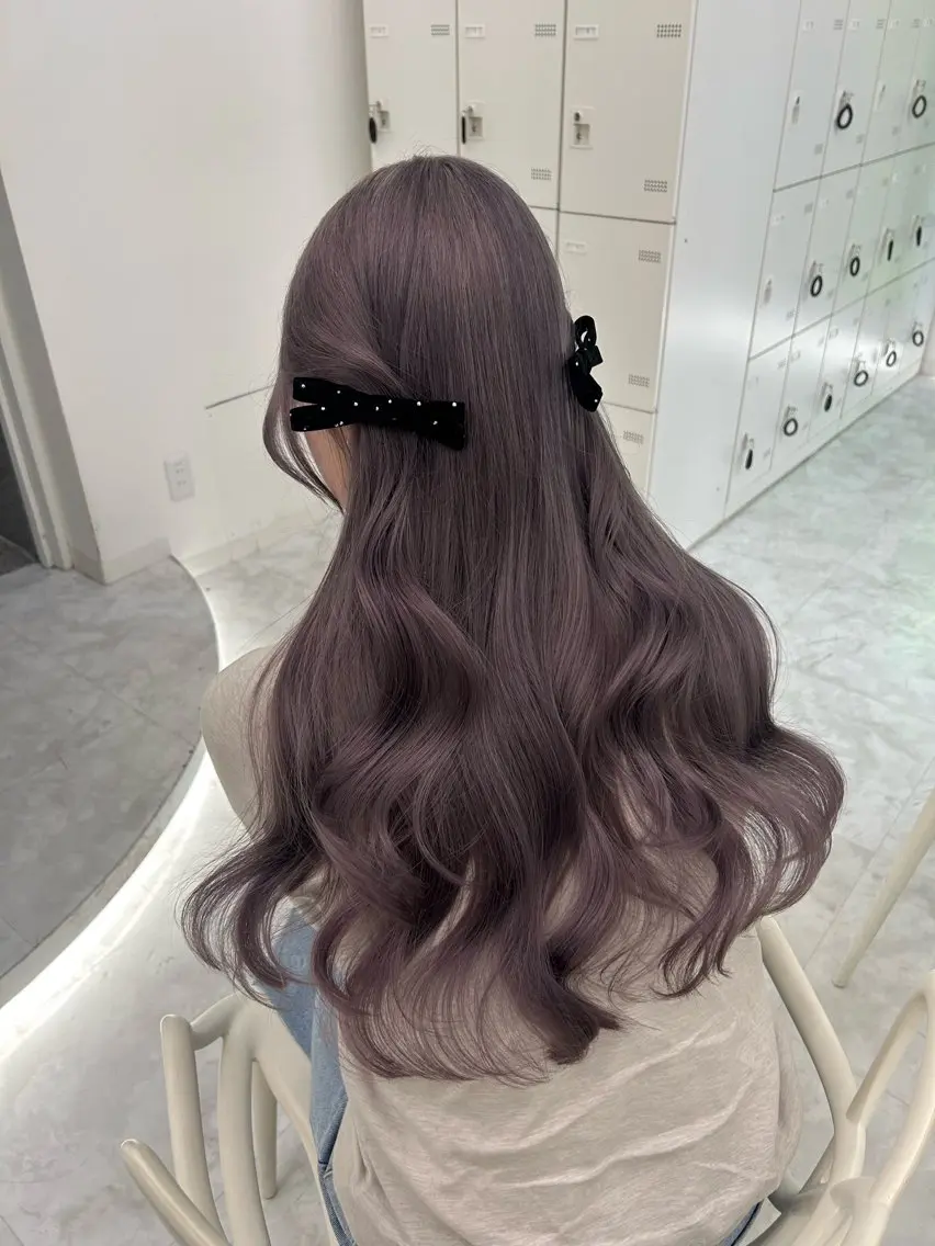 ロング ヘアカラー トリートメント 淡色ラベンダー♡ ニーナ🎀🦙のヘアスタイル