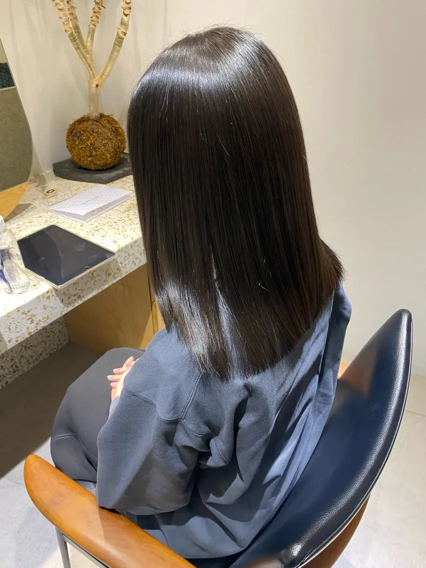 ミディアム カラー 髪質改善 ヘアカラー トリートメント three.大手前 田井 綾乃のヘアスタイル