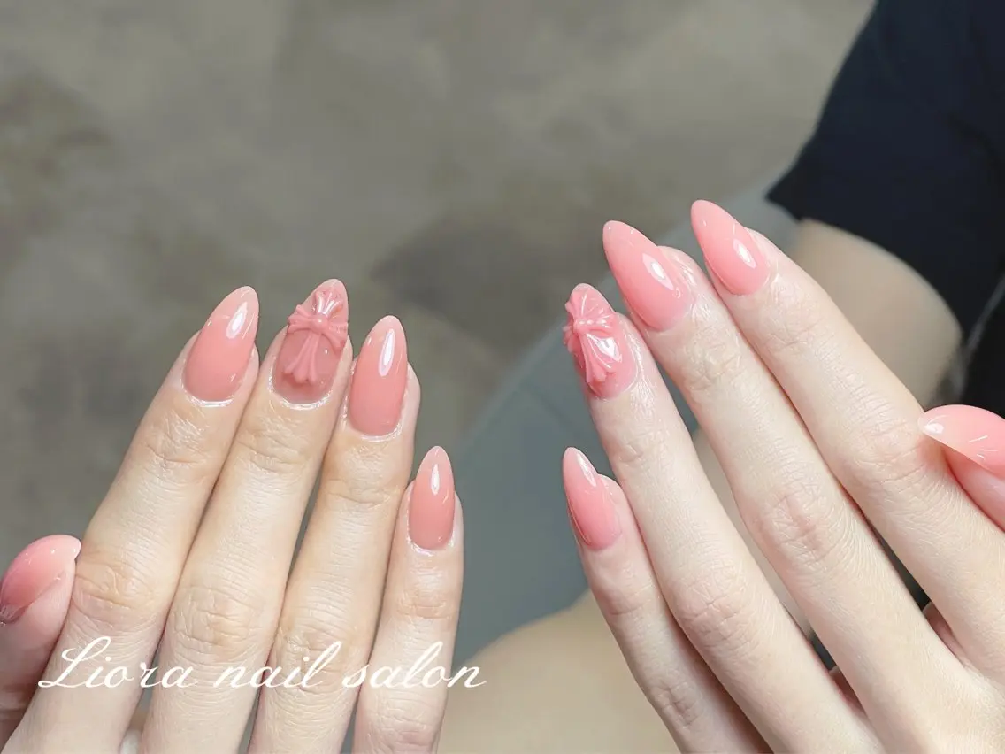 ネイル チークネイル フットネイル フレンチネイル ジェルネイル ガーリー ハンドネイル Liora nailのネイルデザイン