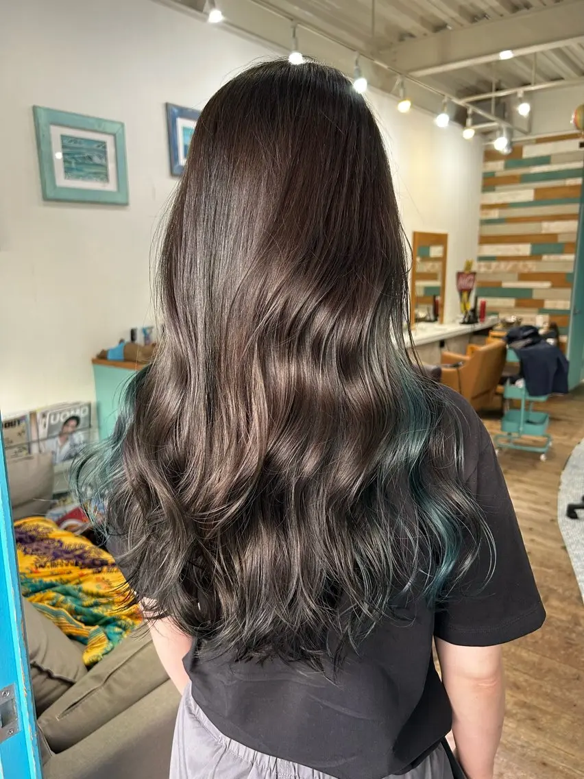 ロング カラー インナーカラー 原田 慎吾のヘアスタイル