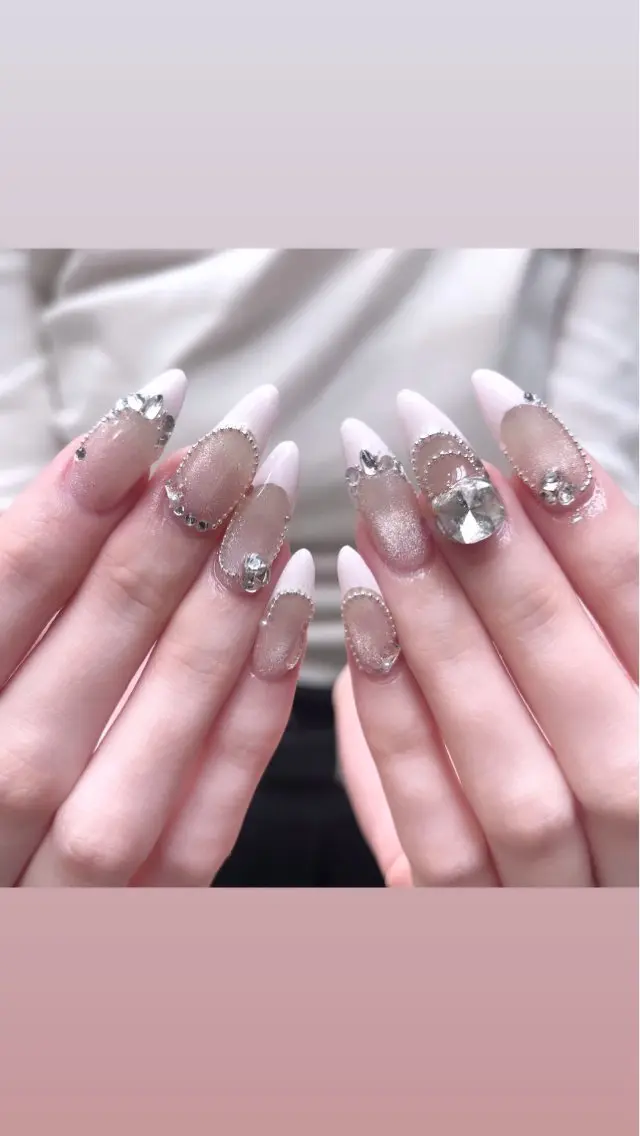 ネイル ハンドネイル 🧁fein. nana🩵のネイルデザイン