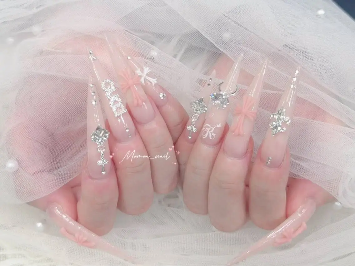 ネイル 成人式 大理石ネイル(マーブル) 持ち込み ネイルチップ 冬ネイル ハンドネイル MoMoA Nail ネイル長さ出し専門店のネイルデザイン