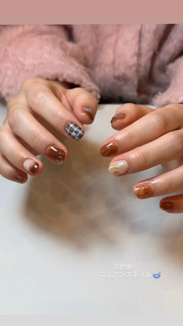 ネイル ハンドネイル フットネイル nailsalon charmeのネイルデザイン