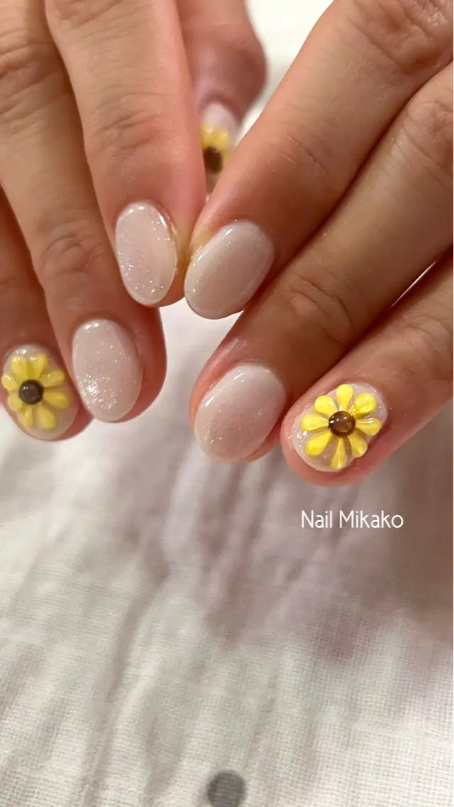 ネイル フラワーネイル ぷっくりネイル Nail Mikakoのネイルデザイン