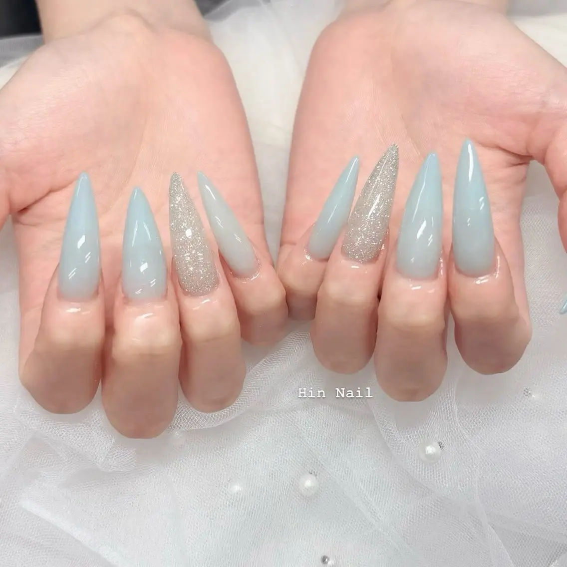 ネイル チークネイル ドット フットネイル フレンチネイル グラデーション ハンドネイル HIN NAILのネイルデザイン